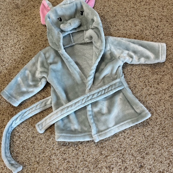 Adorable Gray Elephant Kids Robe - Picture 2 of 2